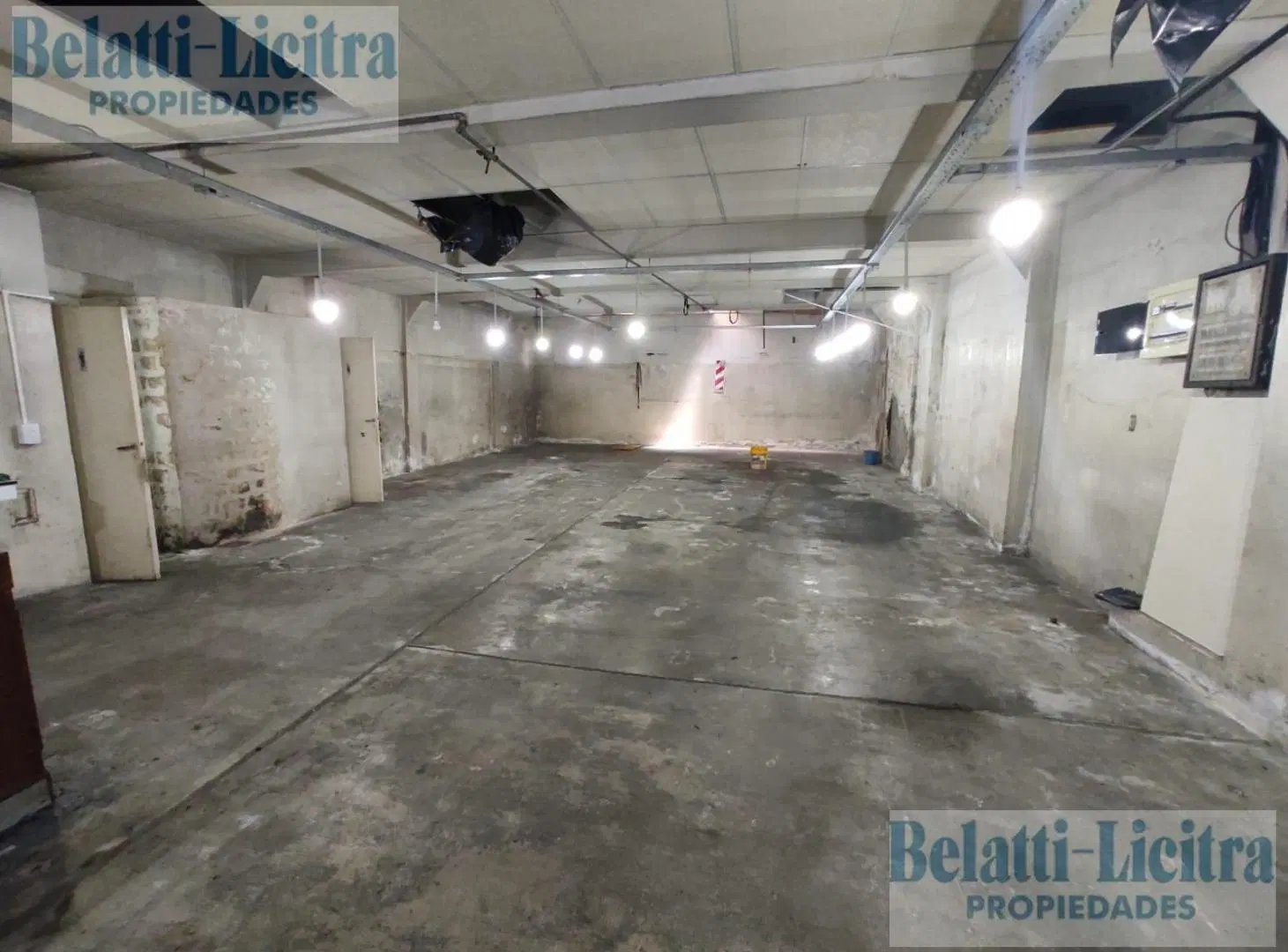 LOCAL CON DEPOSITO 170m2 3