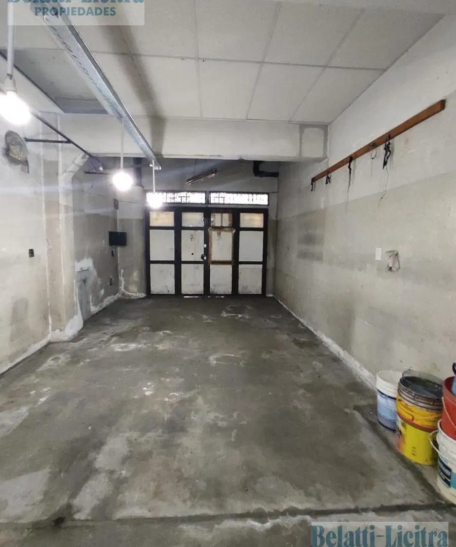 LOCAL CON DEPOSITO 170m2 8