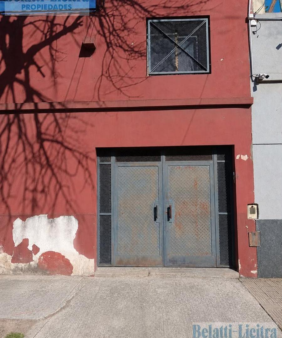Foto de CASA EN ESQUINA CON GARAJE, QUINCHO Y TERRAZA, imagen 5