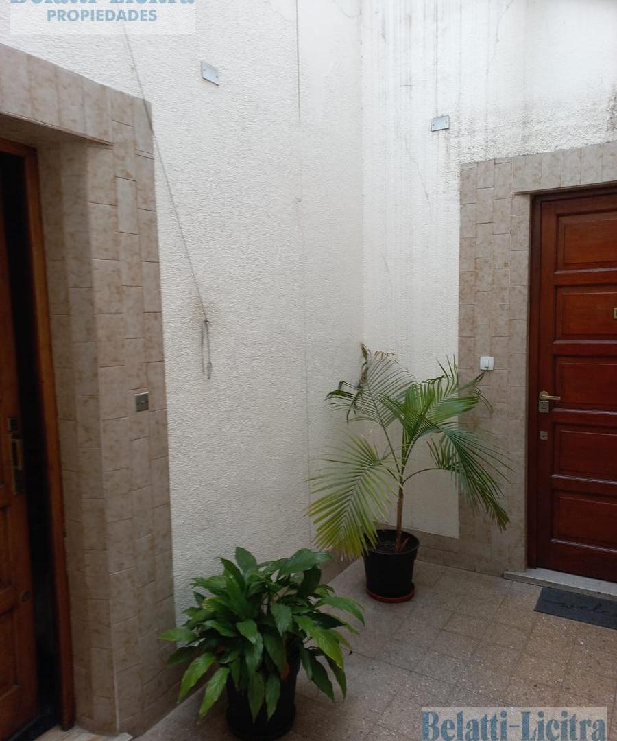 Foto de DEPARTAMENTO TIPO CASA LATERAL CON PATIO Y TERRAZA, imagen 4
