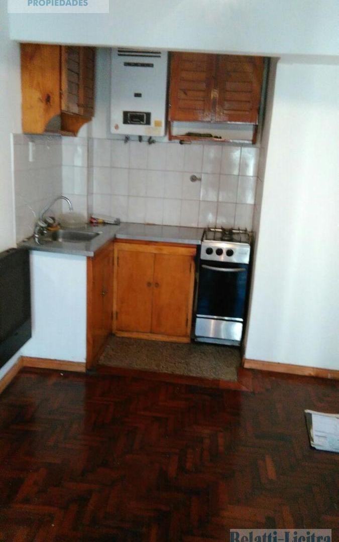 Foto de DEPARTAMENTO DE 2 AMBIENTES CON BALCON FRANCES AL FRENTE, imagen 5