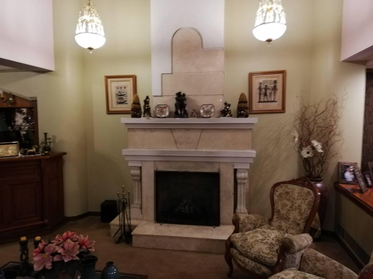 MAGNÍFICA CASA VARIOS AMBIENTES EN VILLA SARMIENTO