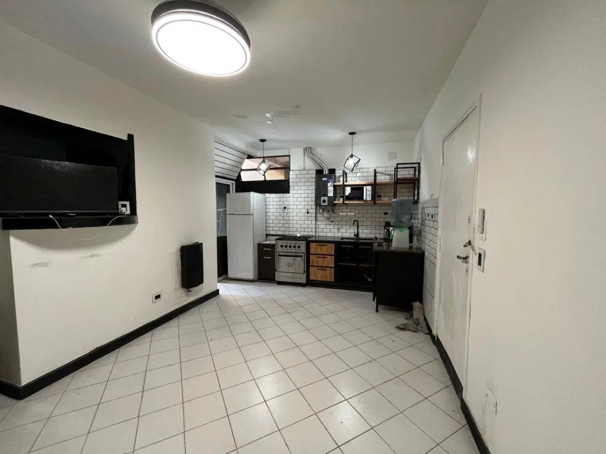 LINDO DEPARTAMENTO 3 AMBIENTES/ EN PLANTA BAJA/ INMEJORABLE UBICACIÓN 3