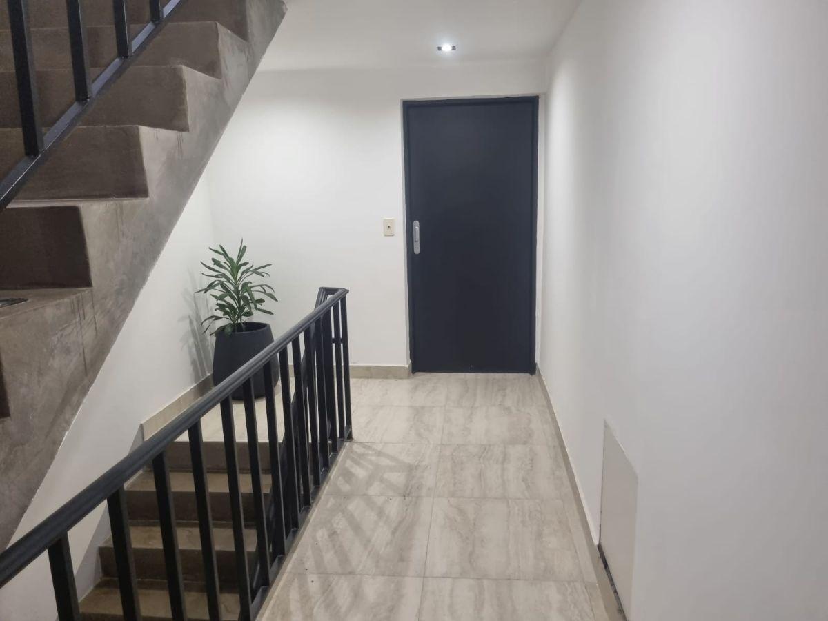 Foto de ALQUILER DEPARTAMENTO 2 AMBIENTES/ CON PATIO/ CASEROS, imagen 3