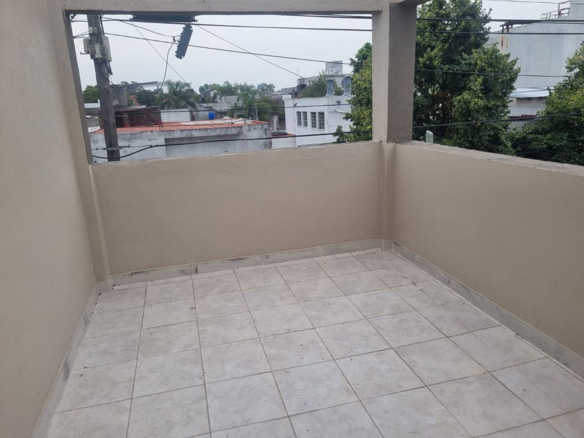 Foto de ALQUILER DEPARTAMENTO 2 AMBIENTES/ CON PATIO/ CASEROS, imagen 5