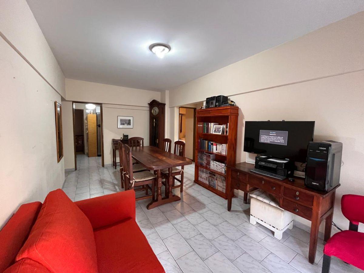 Foto de Hermoso Departamento 4 Ambientes/ 1 Cuadra de La Estación de Ramos Mejía, imagen 1