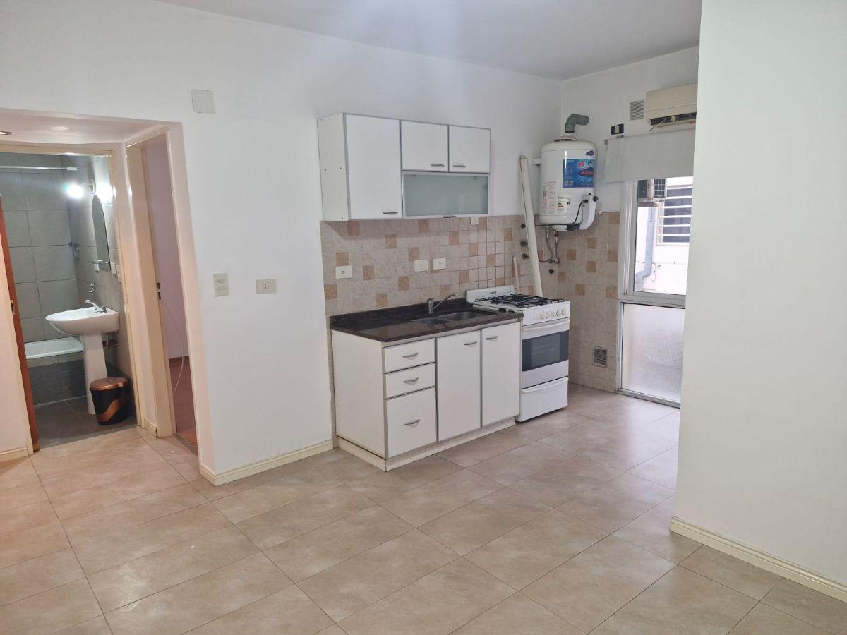 Foto de ALQUILER DEPARTAMENTO 2 AMBIENTES/ CON COCHERA FIJA/ RAMOS MEJÍA SUR, imagen 2