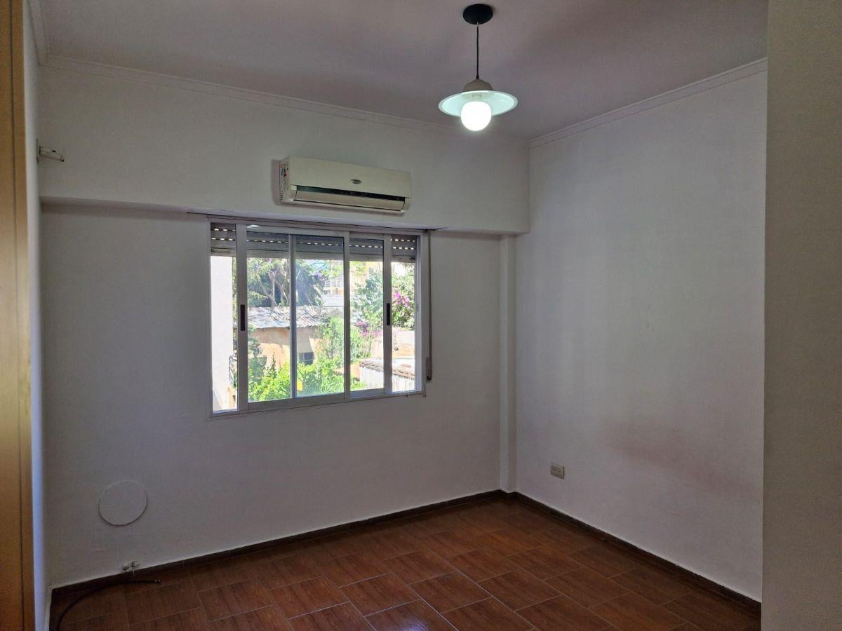 Foto de Alquiler Departamento 2 Ambientes/ Al Fte Con Balcón/ Cochera Cubierta, imagen 3