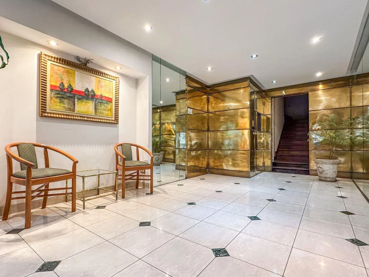 Departamento 4 ambientes. | Chivilcoy al 4400 1