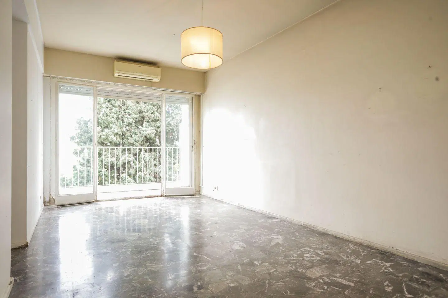 Departamento 3 ambientes. | Emilio Lamarca al 3600 3