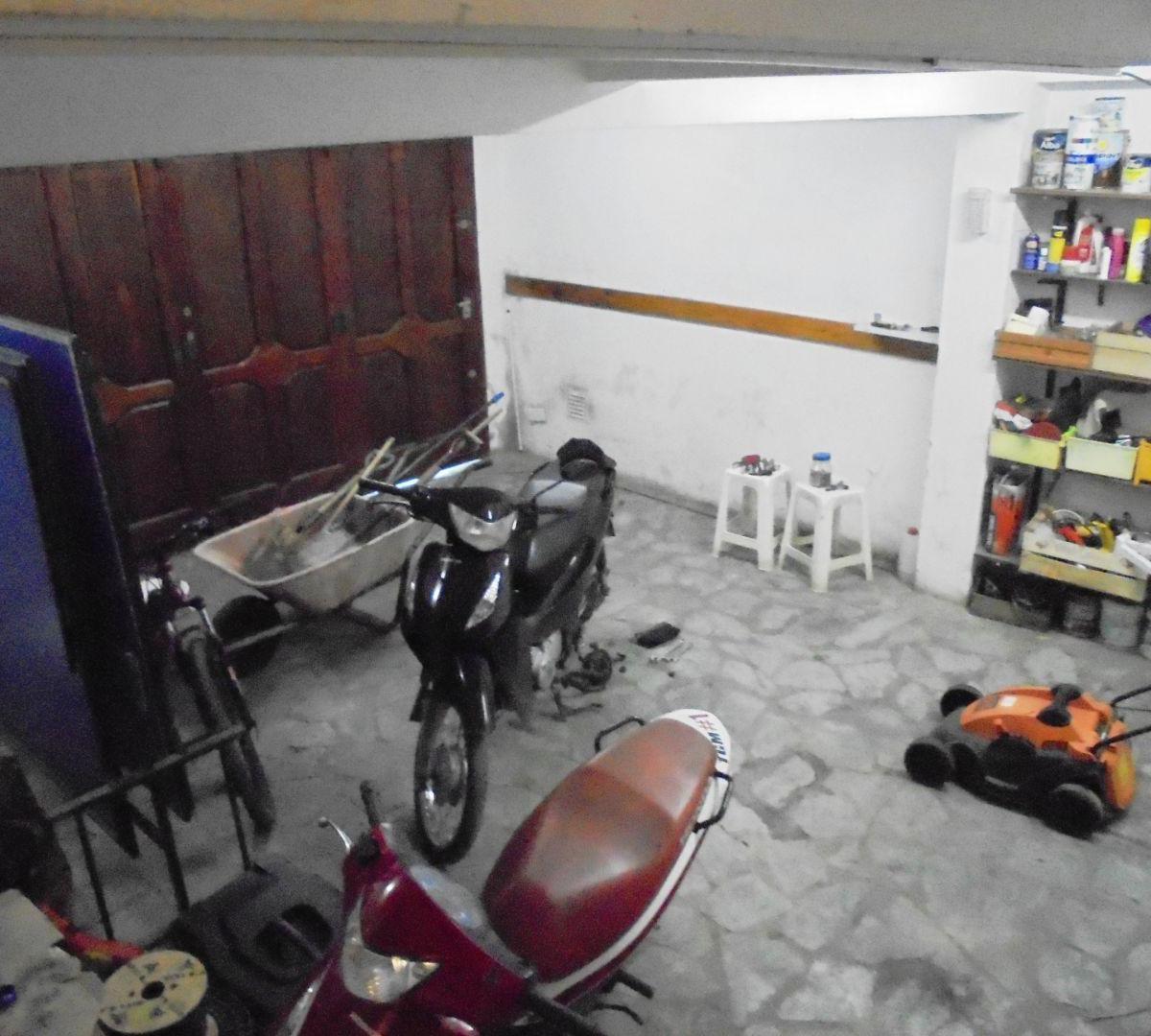 Casa 4 Dorm.. | Calle 15 2746 5