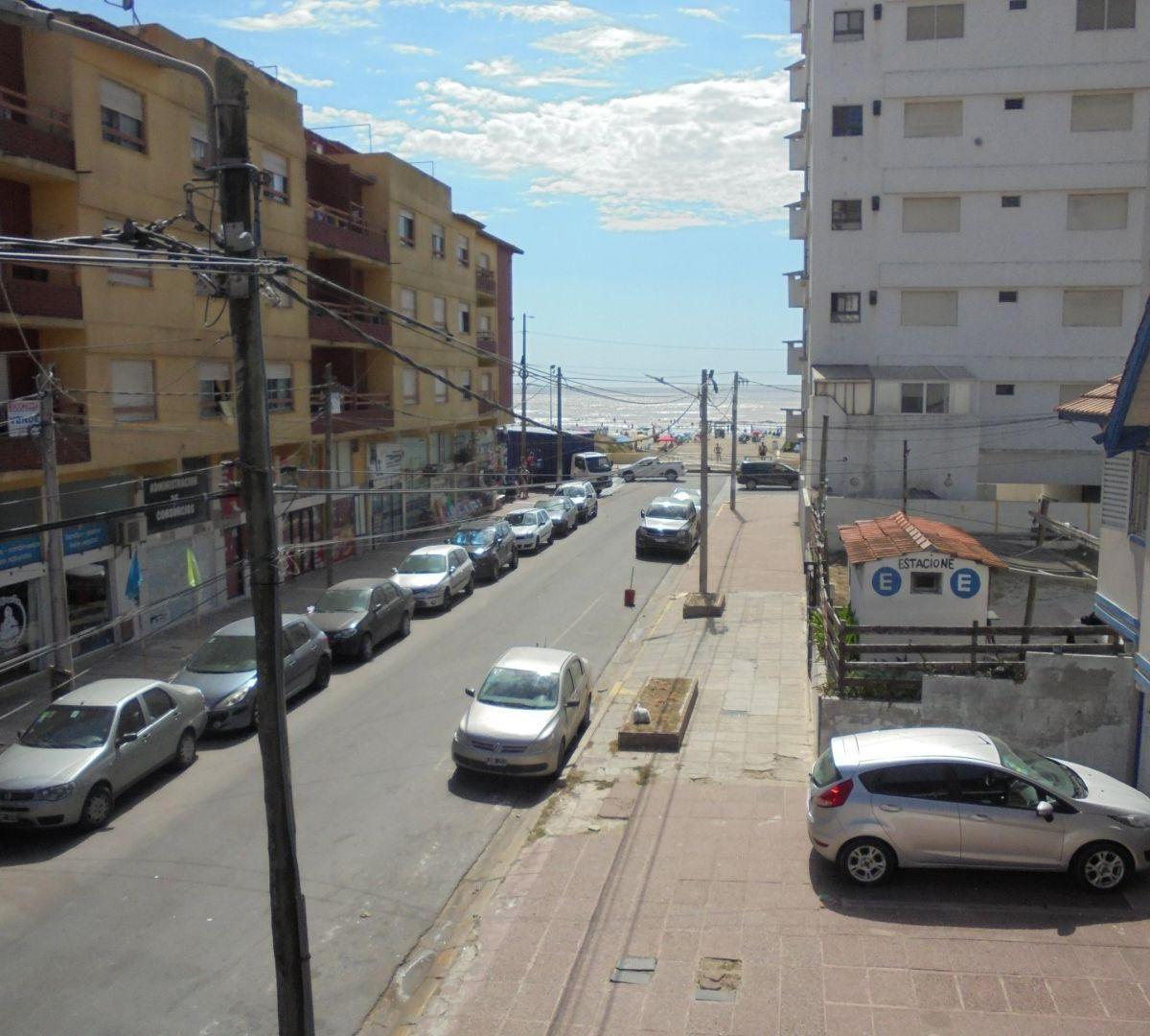 Casa 2 Dorm.. | Santa Maria de Oro 74 2