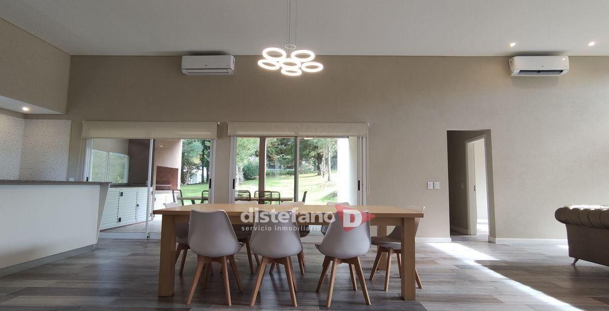 Casa 5 Dorm.. | Residencial 213 3