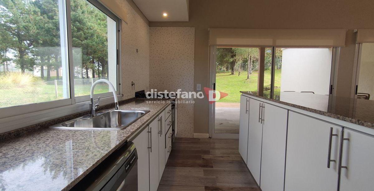 Casa 5 Dorm.. | Residencial 213 5