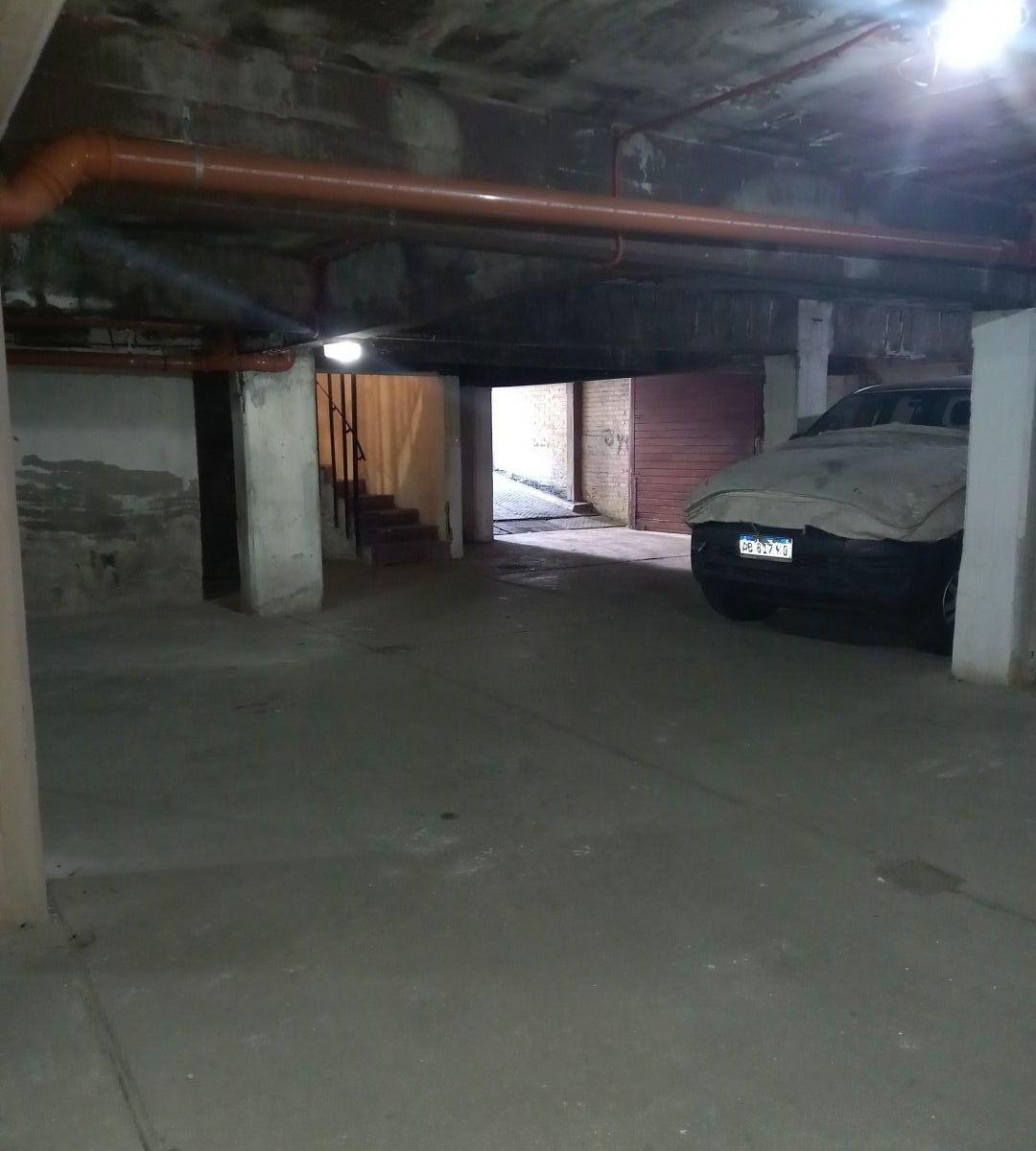 Cochera. | Catamarca 2954 2