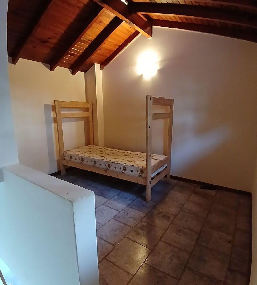 Casa 3 Dorm.. | Sta Maria de Oro 418 1