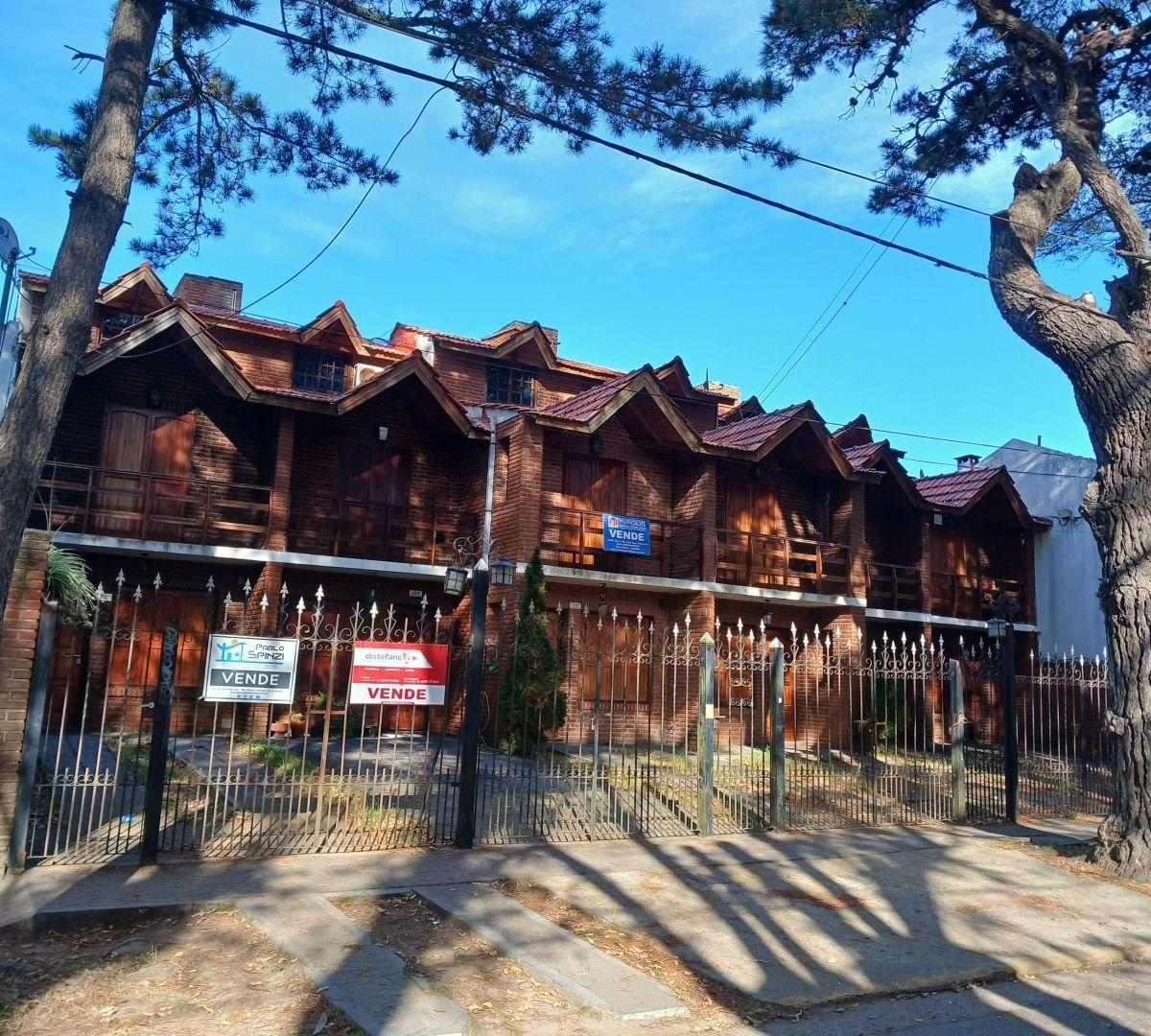 Casa 3 Dorm.. | Sta Maria de Oro 418 3