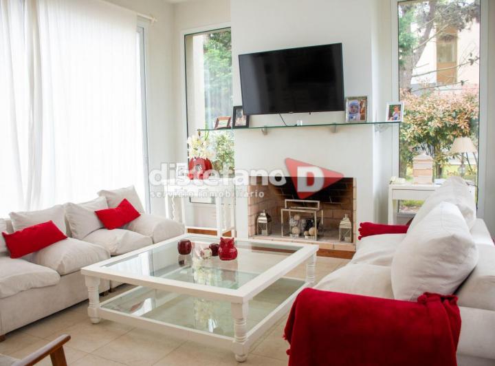 Foto de Casa 5 dormitorios. | BOULEVARD LA HERRADURA, imagen 1