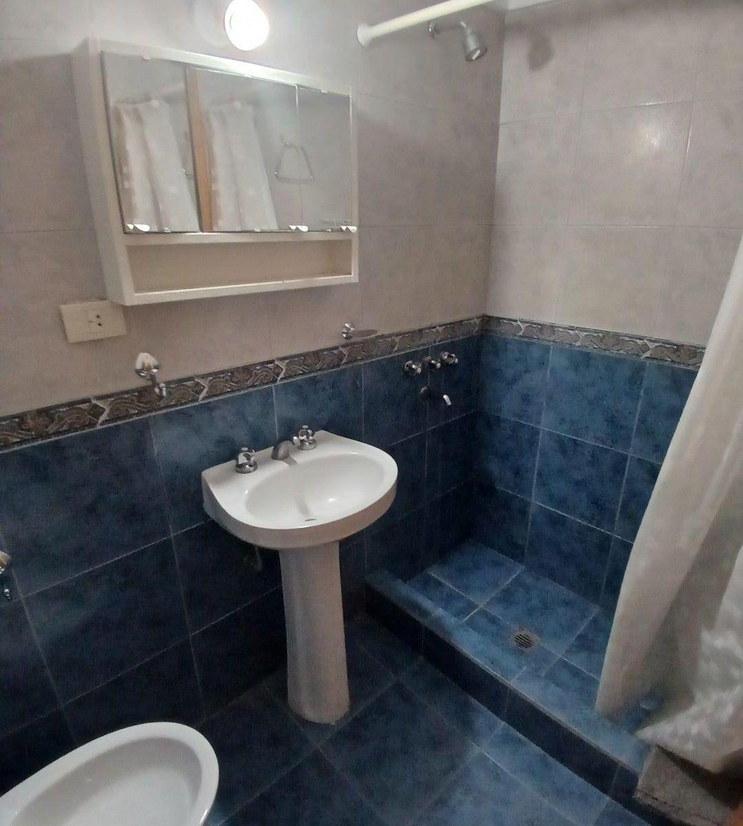Casa 2 Dorm.. | Mendoza 3641 2