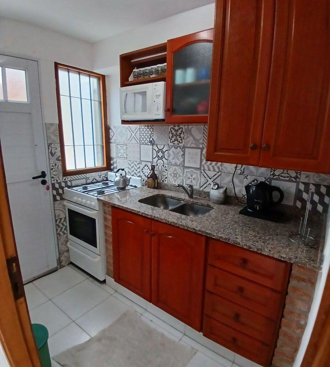 Casa 2 Dorm.. | Mendoza 3783 5