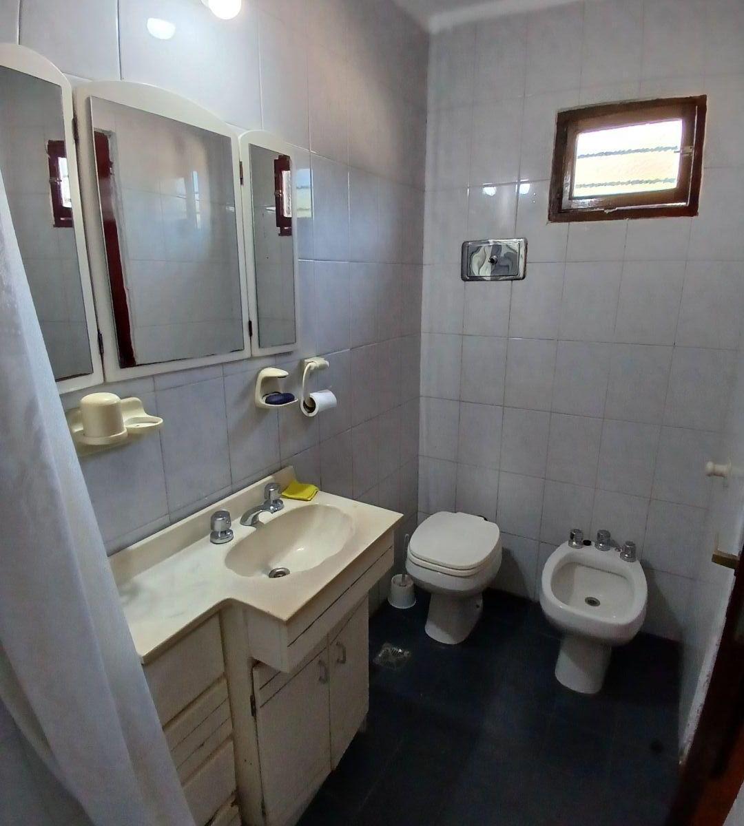 Casa 2 Dorm.. | Ramos Mejia 605 1