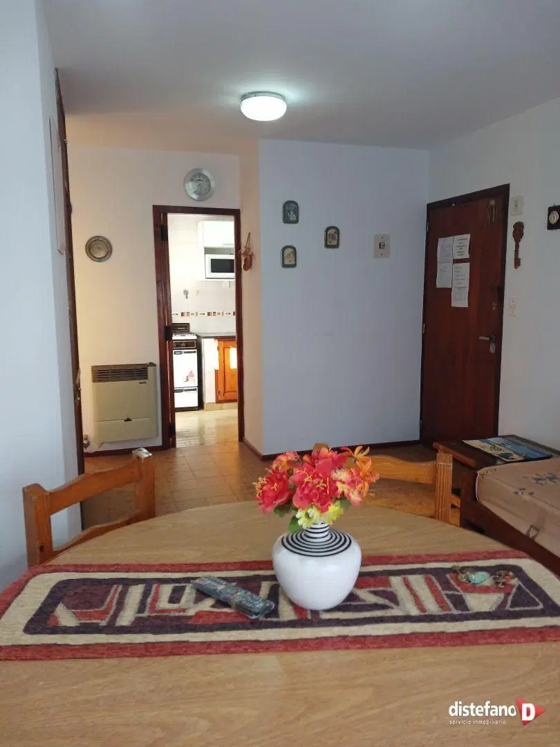 Departamento 1 dormitorio. | CHIOZZA 2874 2