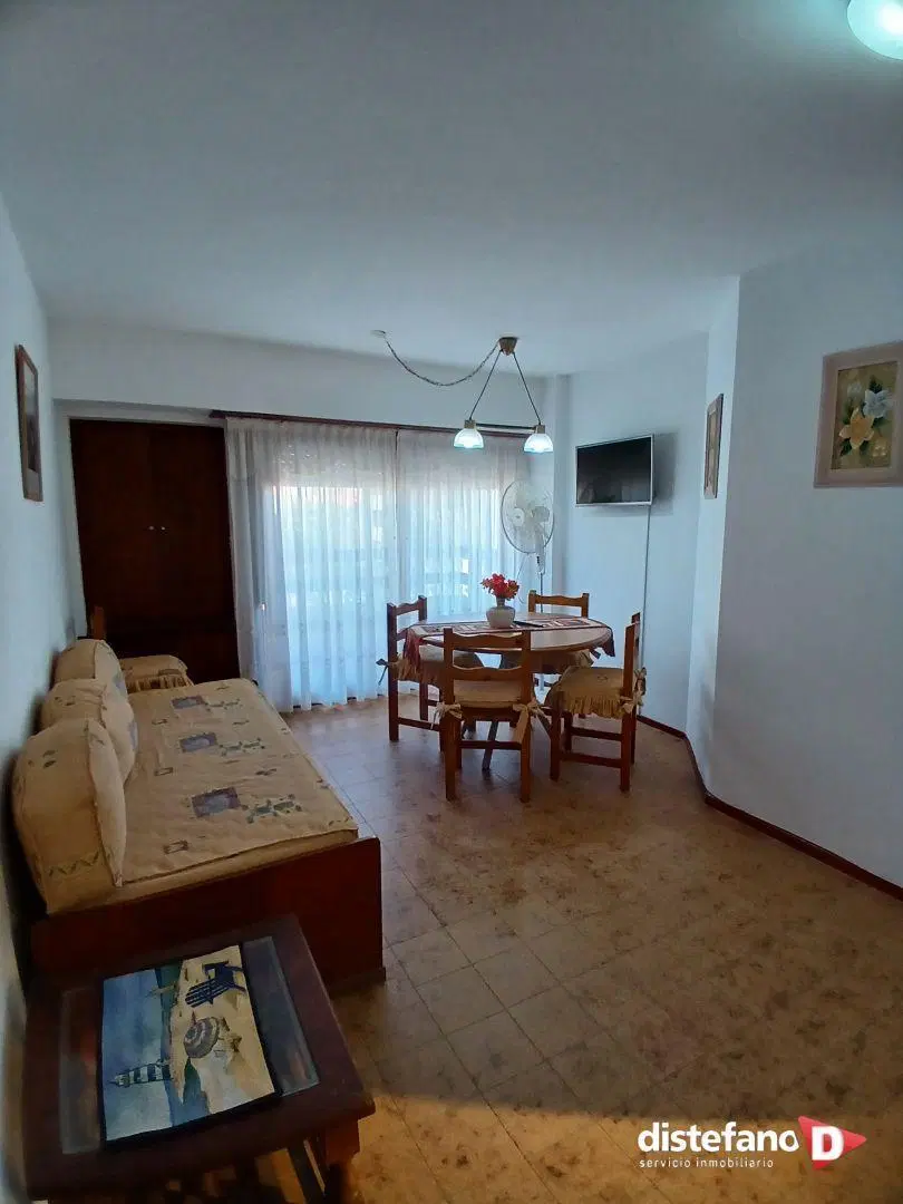 Departamento 1 dormitorio. | CHIOZZA 2874 3