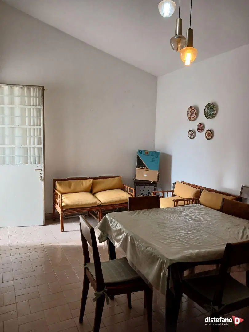 Casa 2 dormitorios. | Gutierrez 1088 3