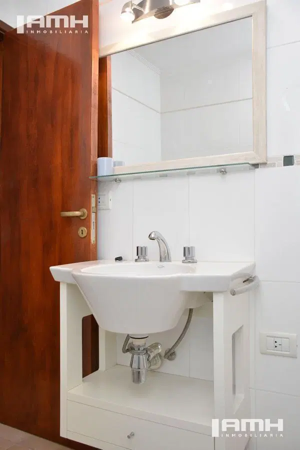 DEPARTAMENTO EN VENTA CENTRICO PINAMAR JASON 2A 3
