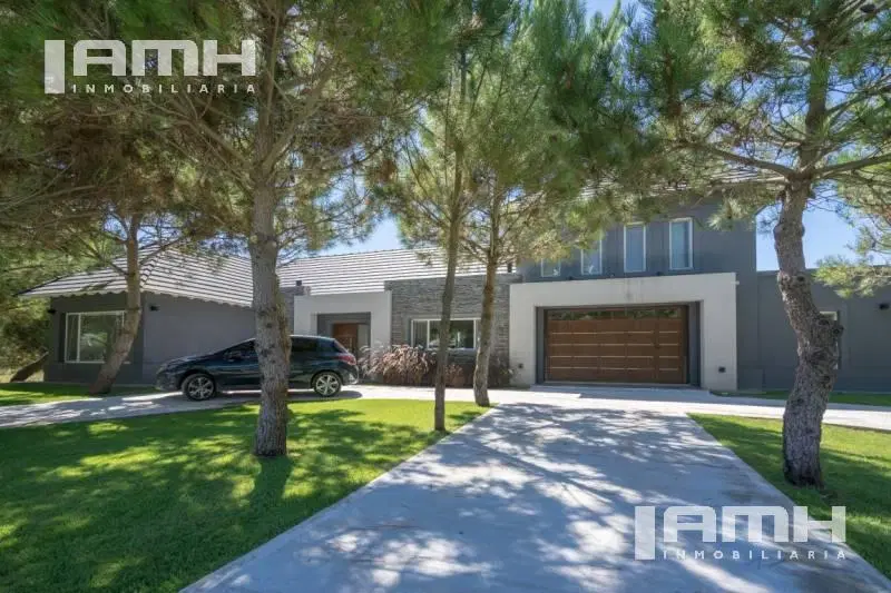 Casa en la herradura Categorica en venta Pinamar De la Cincha 5