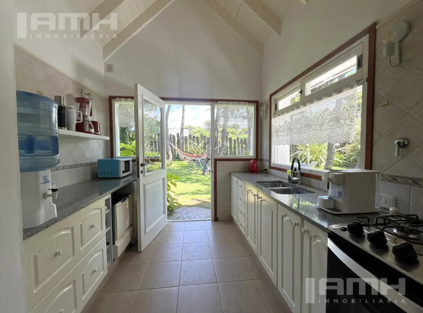 Casa categorica en Pinamar norte 4