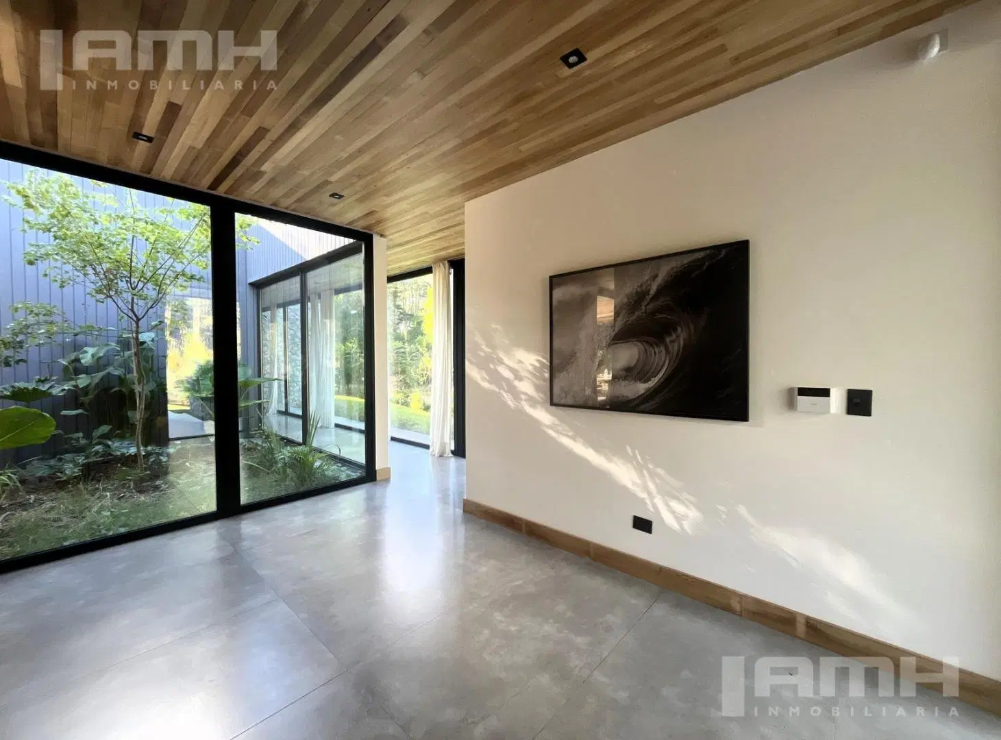 Carilo Casa de Categoria en Venta - entorno único 4