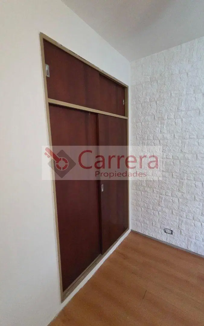 CASA 4 AMB en alquiler con COCHERA Y FONDO en JOSE LEON SUAREZ 3