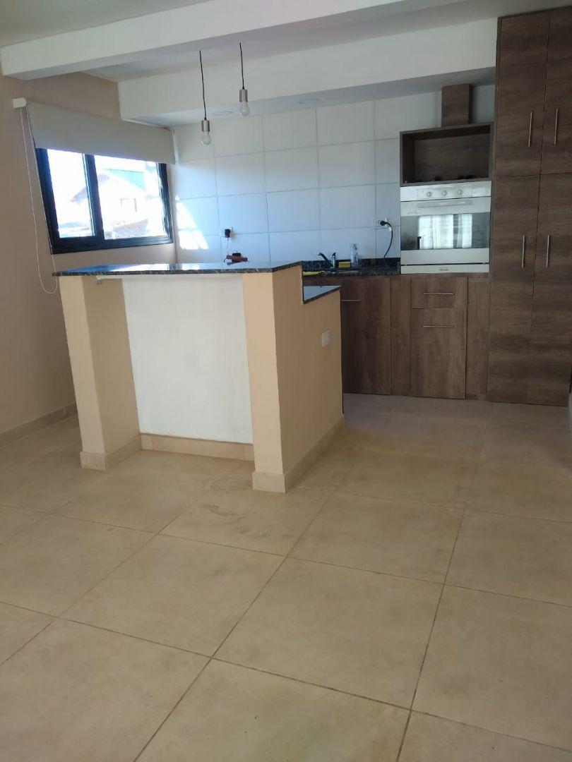 Casa 5 Ambientes. | Eulalio Mora 339 1