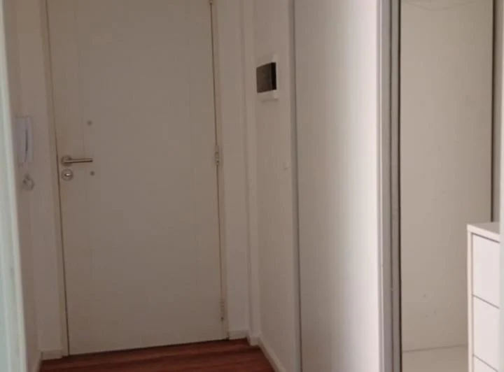 MONOAMBIENTE EN ALQUILER EN LA PLATA CALLE 47 E/ 14 Y 15 4
