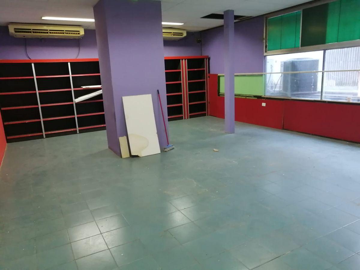 Foto de Oficina en Microcentro s/ Lavalle peatonal Excelente ubicacion, imagen 1