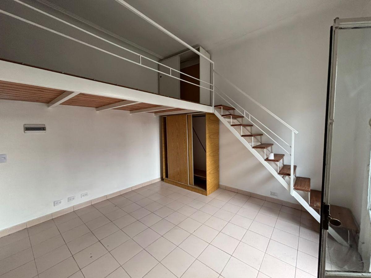 Foto de Departamento Monoambiente con entrepiso en Balvanera, imagen 4