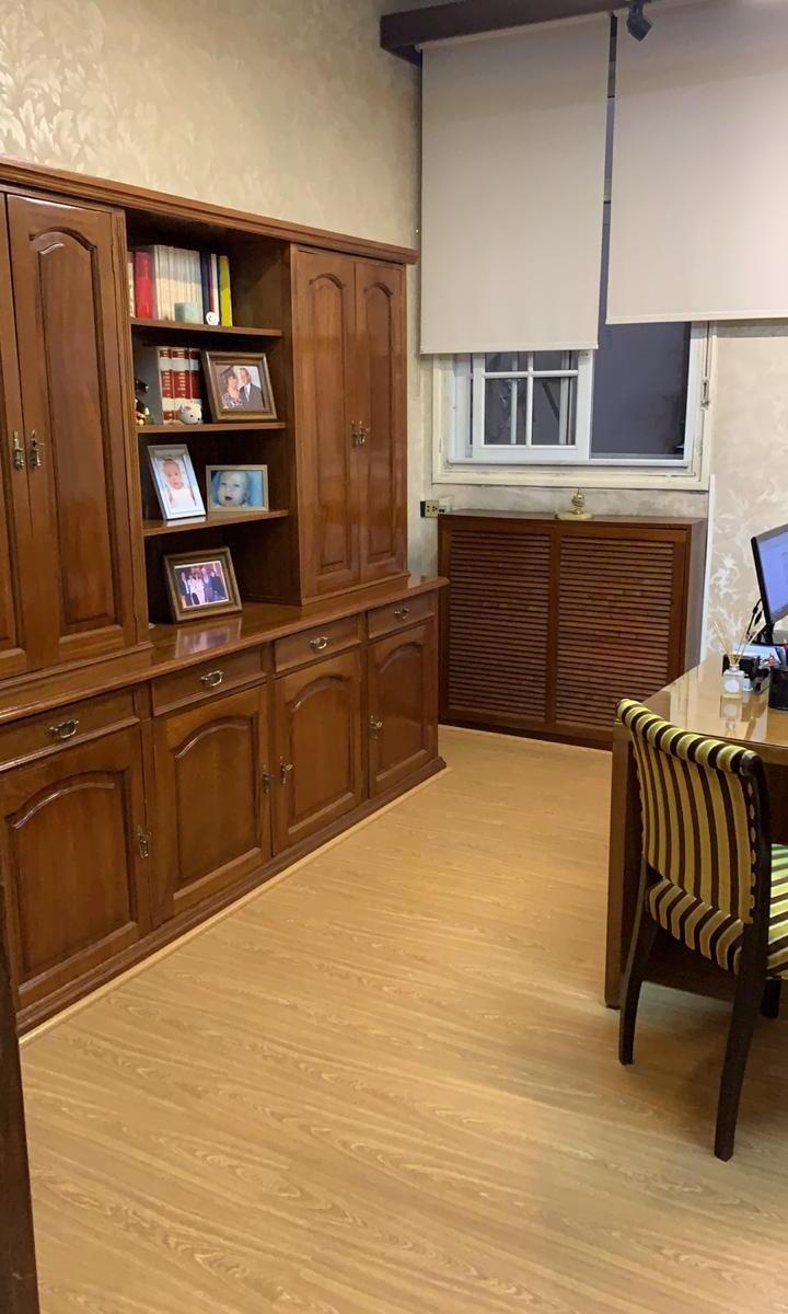 Av Corrientes y Florida Oficina a Nuevo Impec. Sala de Recepción 3 Despachos 56 m 1