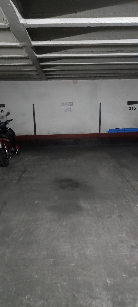 Marcelo T de Alvear y Talcahuano Cocheras Fijas por Rampa con vigilancia