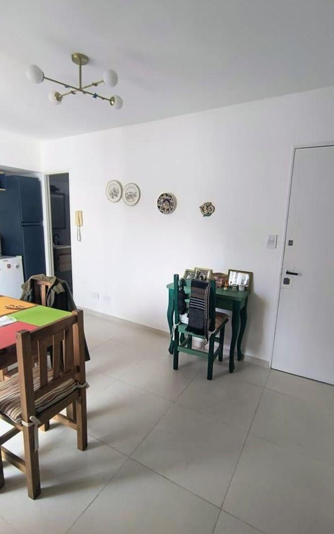 Foto de IMPERDIBLE 2 AMBIENTE RECICLADO - RECOLETA - BALCON/TERRAZA PROPIA, imagen 2