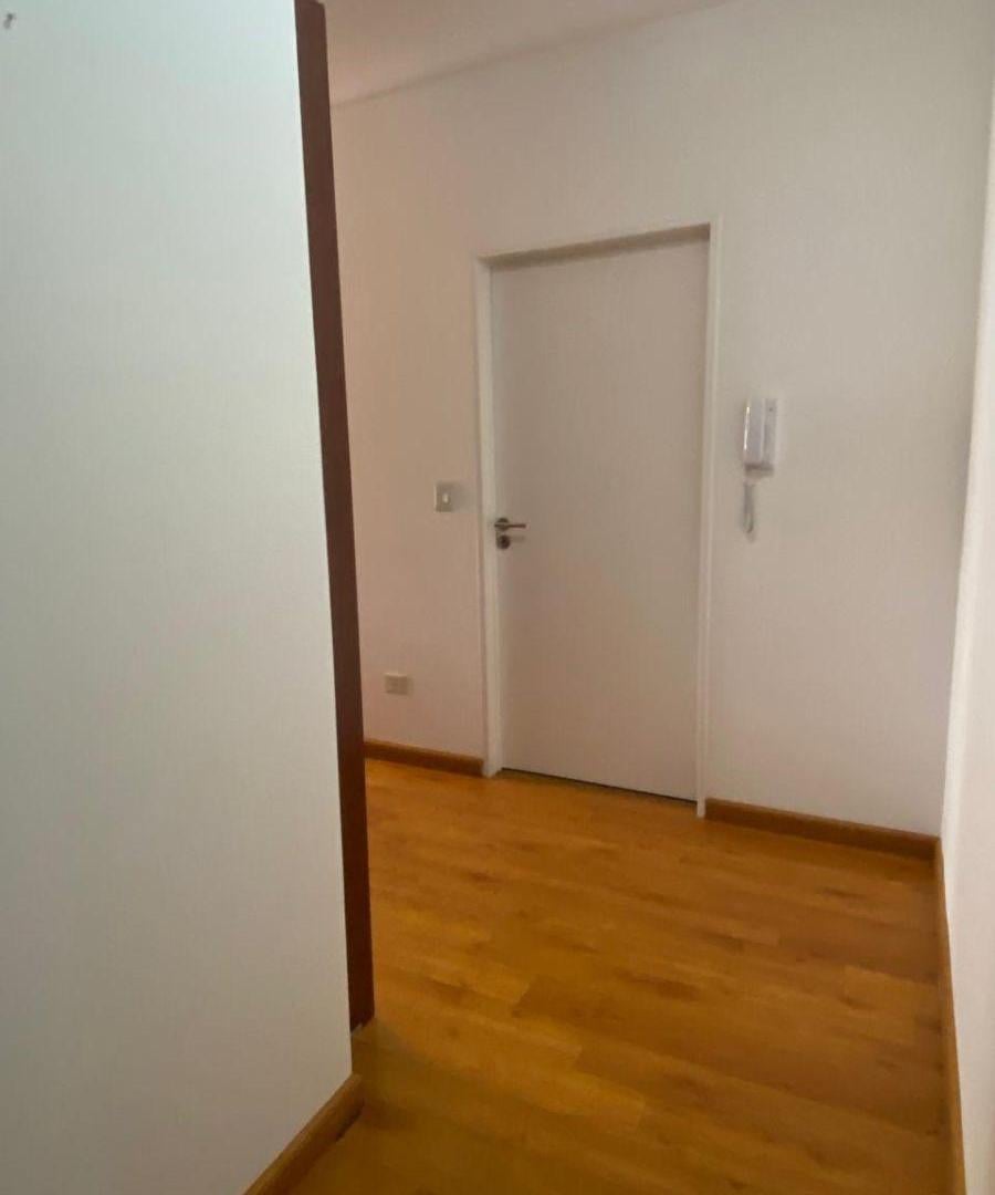 Foto de Monoambiente en alquiler - Tribunales, imagen 1