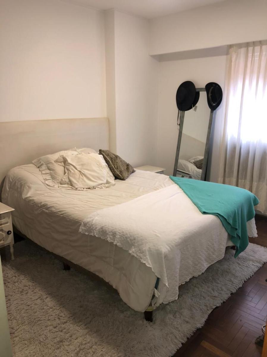 Departamento en Venta Dos Dorm. con Patio Propio Centro 3