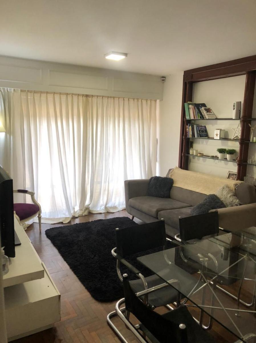 Departamento en Venta Dos Dorm. con Patio Propio Centro 2