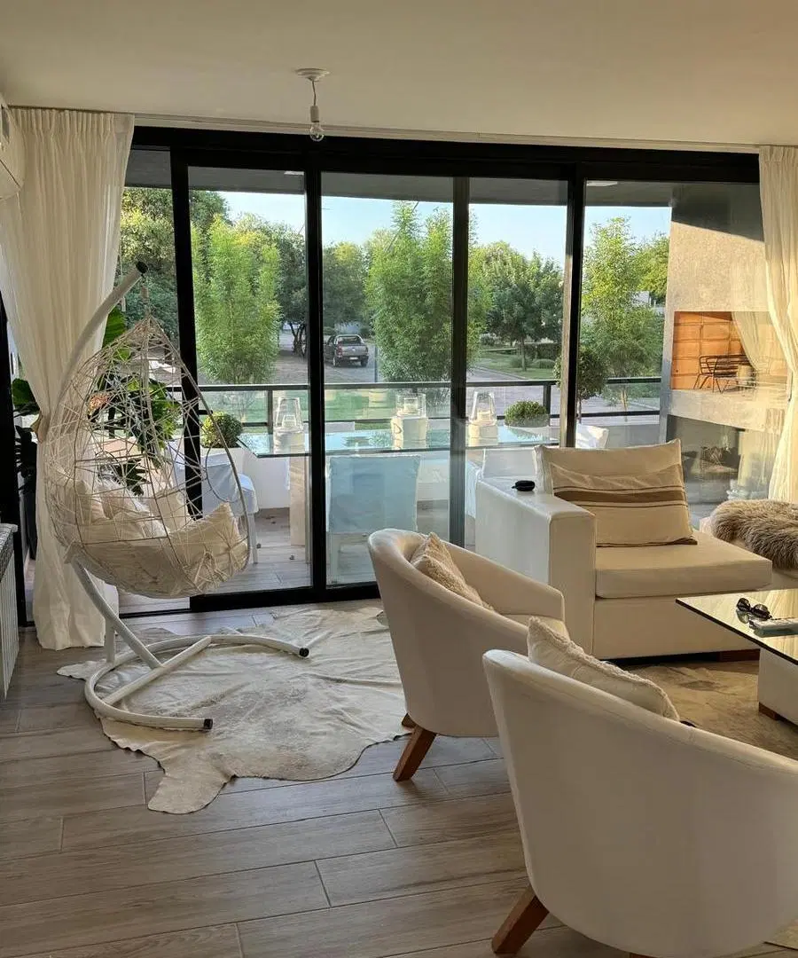 Departamento en alquiler, tres dormitorios en suite, balcon en Green Park, Valle escondido 3