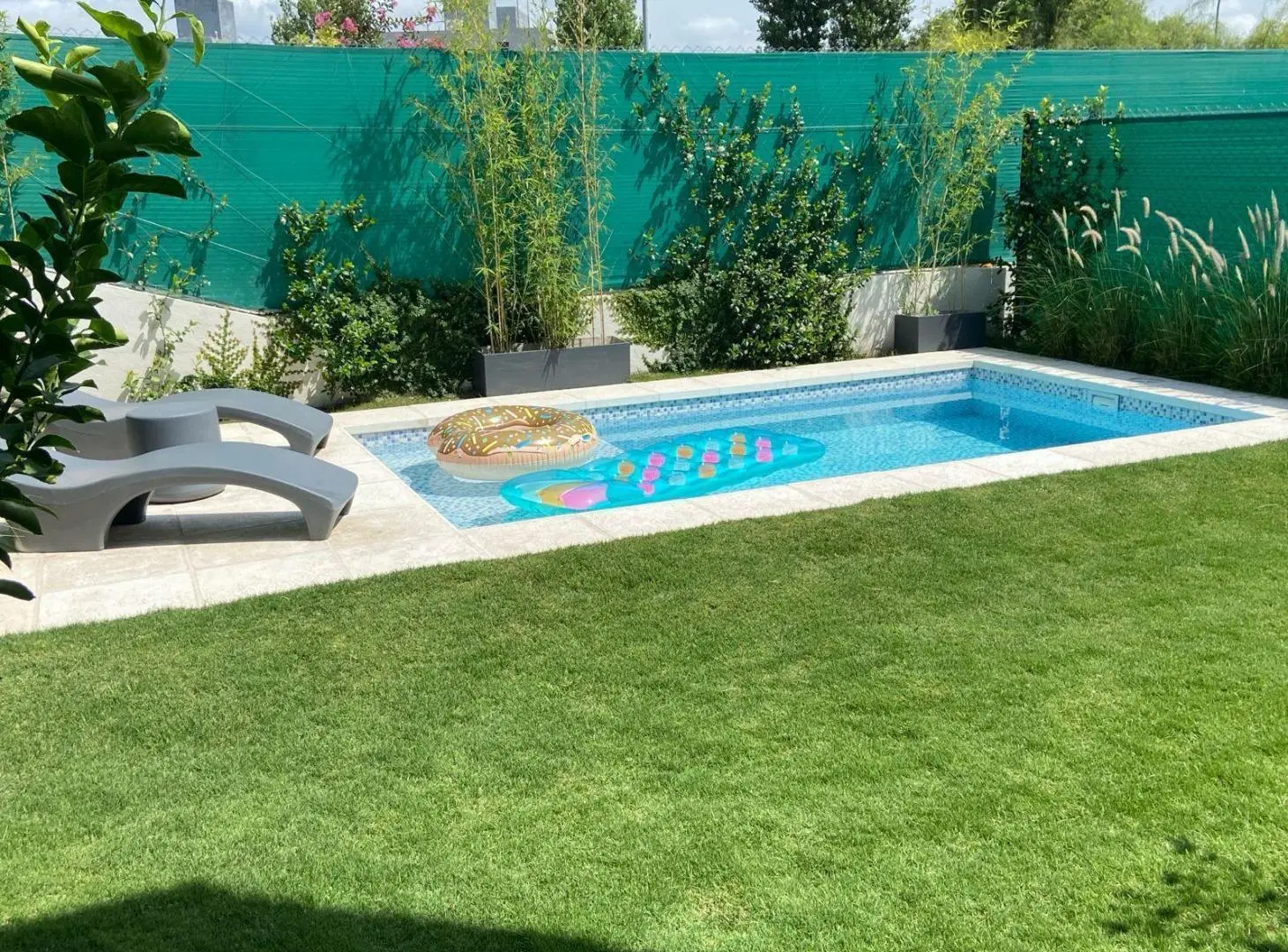 Casa en alquiler, tres dormitorios, Rossen. 1