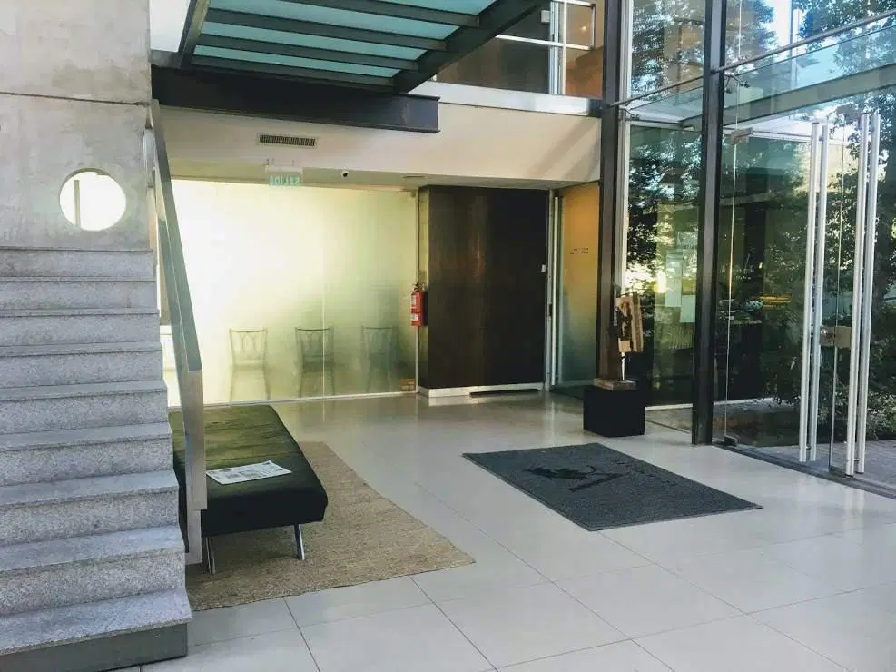 Oficina  en  alquiler en Vera Norte, Cerro de las Rosas 2