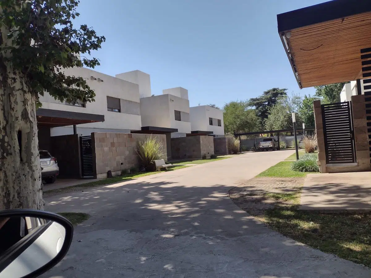 Housing Pueblo Alto, alquiler tres dormitorios, Villa Belgrano, Córdoba 2