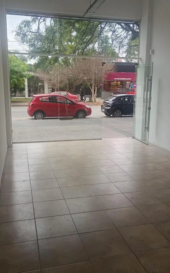 Local en alquiler,  sobre Tejeda, Cerro de las Rosas 3