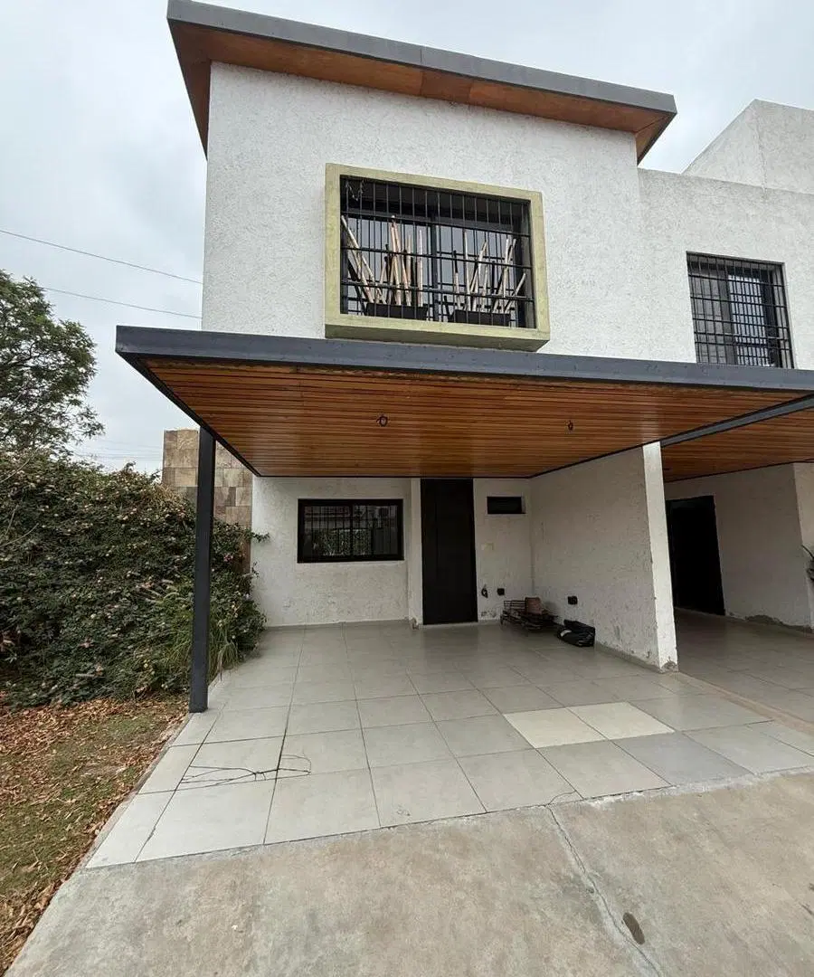 Casa en Housing Los Molinos, tres dormitorios 1