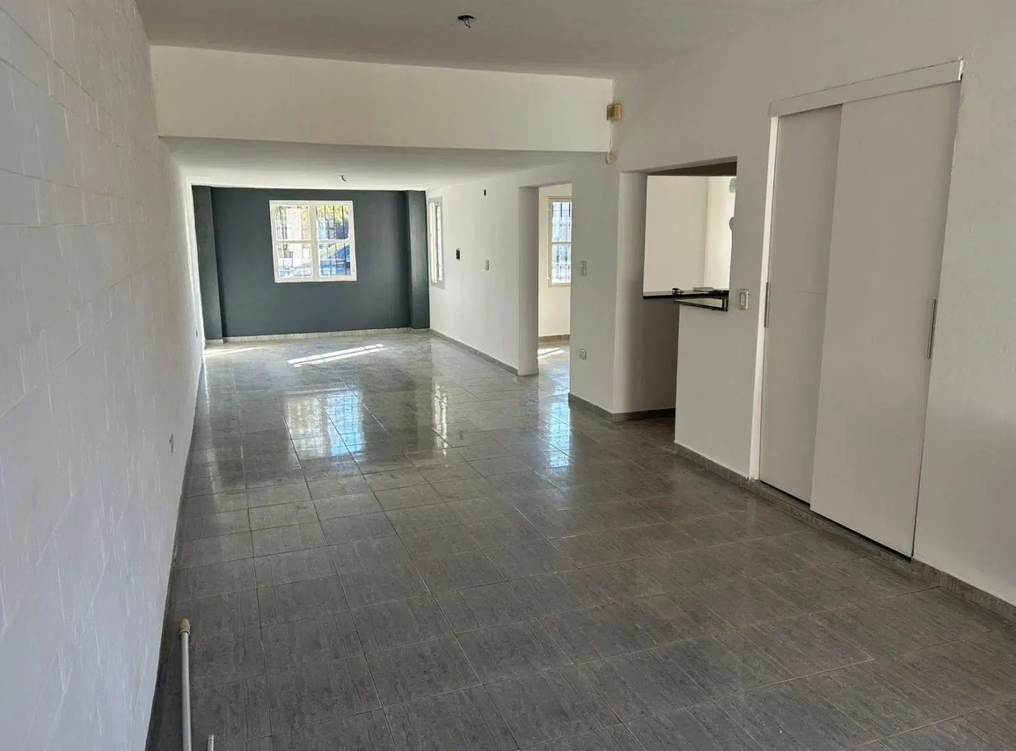 Casa en alquiler tres dormitorios, Natania, pileta, Prox Valle escondido 4